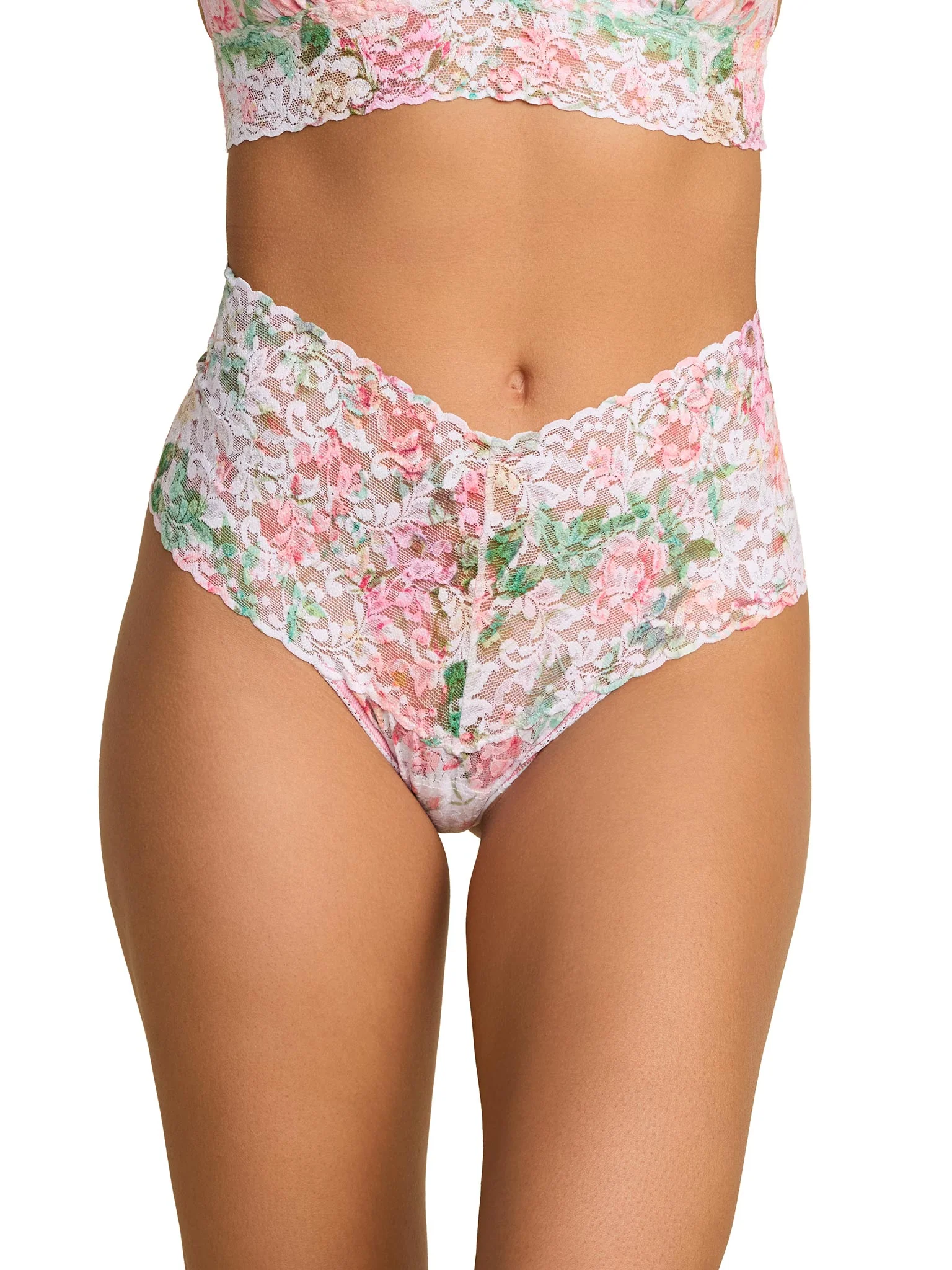 Printed Retro Lace Thong Rococo Rose Pink