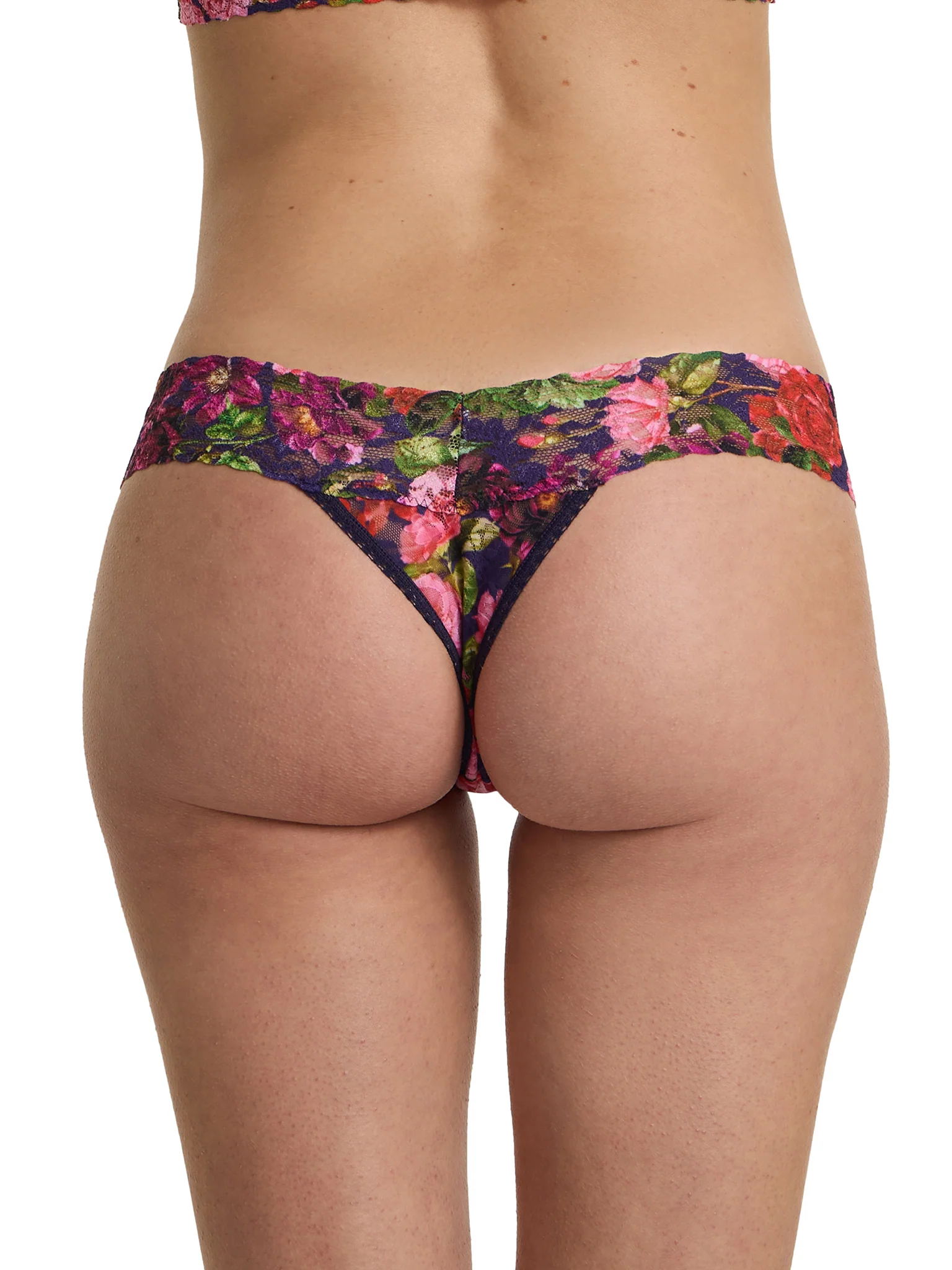 Printed Signature Lace® Low Rise Thong Winters Tale Floral Sale - Image 2
